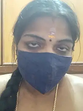 Webcam Model (aadhavi)  is live.Free join now!