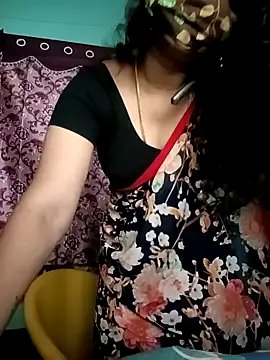 Webcam Model (Lillytelugu225)  is live.Free join now!