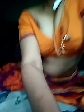 Webcam Model (Lillytelugu225)  is live.Free join now!