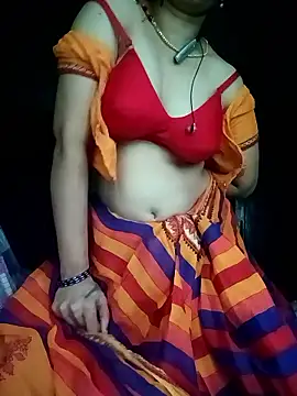 Webcam Model(Lillytelugu225) is live