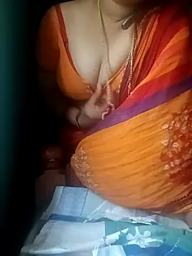 Webcam Model (Lillytelugu225)  is live.Free join now!