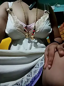 Webcam Model (Lillytelugu225)  is live.Free join now!