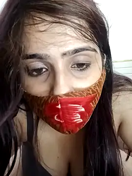 Webcam Model (Sexy_riya_00)  is live.Free join now!