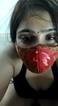 Webcam Model (Sexy_riya_00)  is live.Free join now!