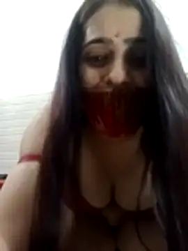 Webcam Model (Sexy_riya_00)  is live.Free join now!