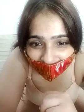 Webcam Model (Sexy_riya_00)  is live.Free join now!