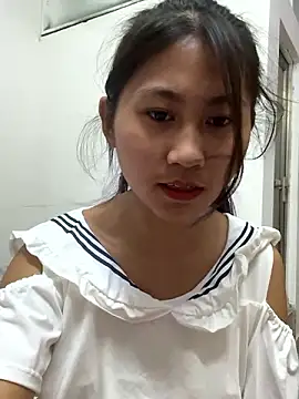 Webcam Model (00houBainiangzi)  is live.Free join now!