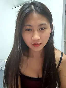 Webcam Model(00houBainiangzi) is live