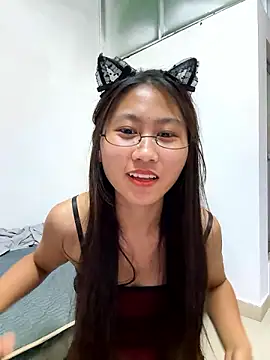 Webcam Model (00houBainiangzi)  is live.Free join now!