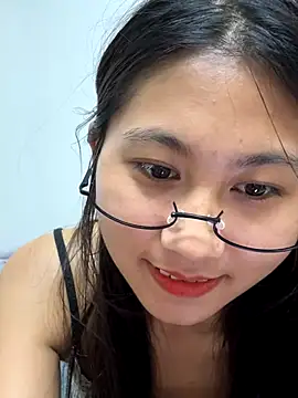 Webcam Model(00houBainiangzi) is live