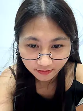 Webcam Model(00houBainiangzi) is live