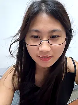 Webcam Model(00houBainiangzi) is live