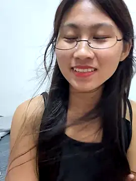 Webcam Model(00houBainiangzi) is live