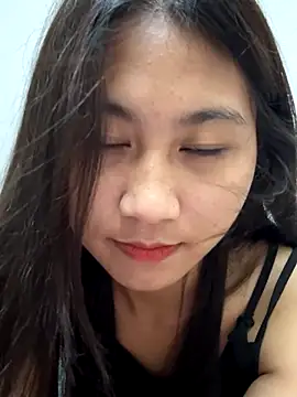 Webcam Model(00houBainiangzi) is live