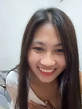 Webcam Model (00houBainiangzi)  is live.Free join now!