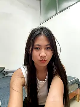 Webcam Model(00houBainiangzi) is live