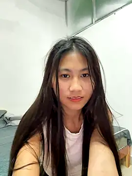 Webcam Model(00houBainiangzi) is live