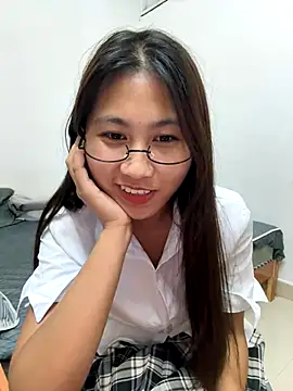 Webcam Model (00houBainiangzi)  is live.Free join now!