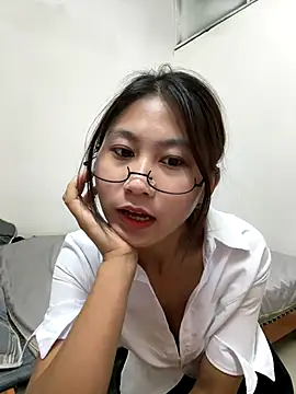 Webcam Model (00houBainiangzi)  is live.Free join now!