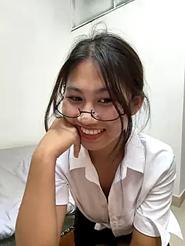 Webcam Model (00houBainiangzi)  is live.Free join now!