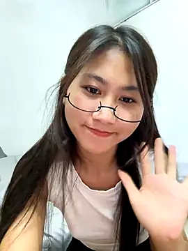 Webcam Model (00houBainiangzi)  is live.Free join now!