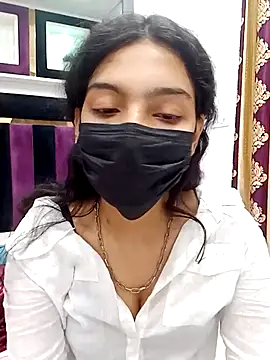 Webcam Model (Kriti_mallick)  is live.Free join now!