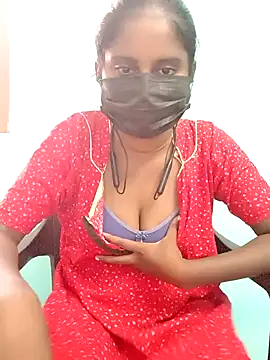 Webcam Model (village_ponnu_sathya)  is live.Free join now!