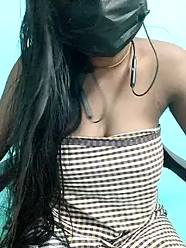 Webcam Model (village_ponnu_sathya)  is live.Free join now!