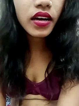 Webcam Model (Poojakapyar)  is live.Free join now!