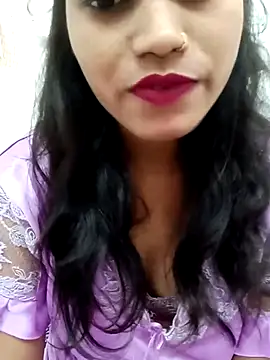 Webcam Model (Poojakapyar)  is live.Free join now!