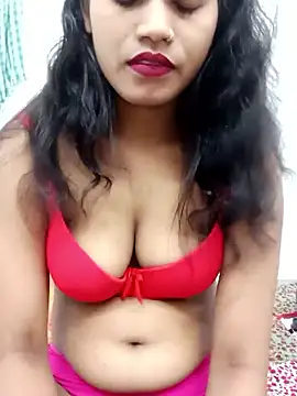 Webcam Model (Poojakapyar)  is live.Free join now!