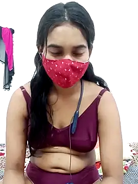 Webcam Model (Poojakapyar)  is live.Free join now!