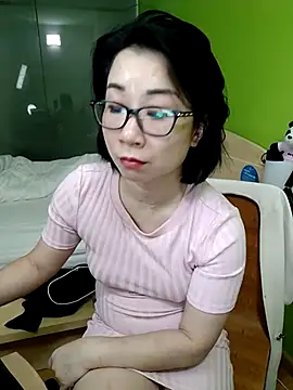 Webcam Model (xiaocai996)  is live.Free join now!