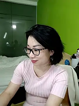 Webcam Model(xiaocai996) is live