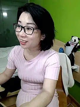 Webcam Model (xiaocai996)  is live.Free join now!