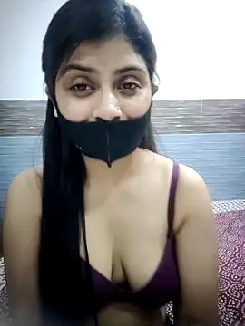 Webcam Model (Hoty-Shivangi)  is live.Free join now!