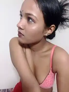 Webcam Model(anushka890__) is live