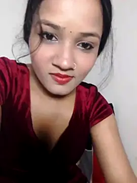 Webcam Model(anushka890__) is live