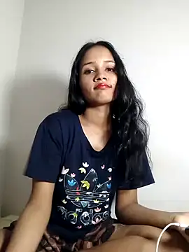 Webcam Model(anushka890__) is live