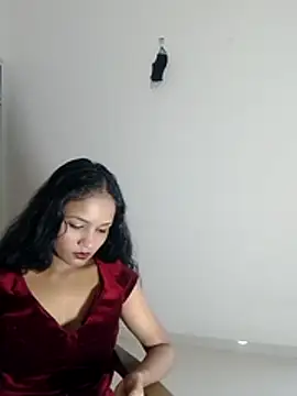 Webcam Model (anushka890__)  is live.Free join now!