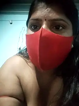 Webcam Model (Cute-Mannu)  is live.Free join now!