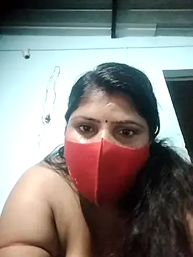 Webcam Model (Cute-Mannu)  is live.Free join now!