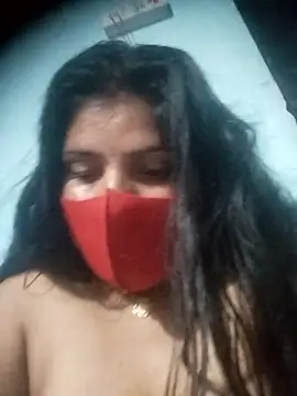 Webcam Model (Cute-Mannu)  is live.Free join now!