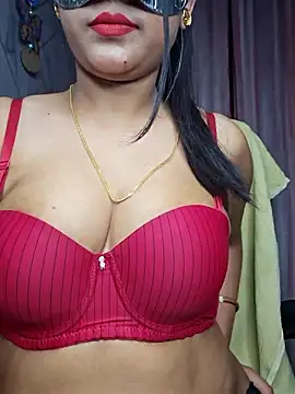 Webcam Model (queenarchana)  is live.Free join now!