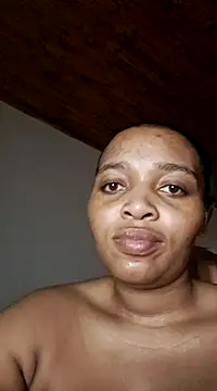 Webcam Model(thicktash) is live