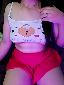 Webcam Model (Queeen_sousou)  is live.Free join now!