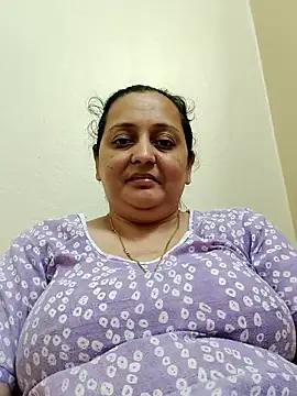 Webcam Model (Sajida450)  is live.Free join now!