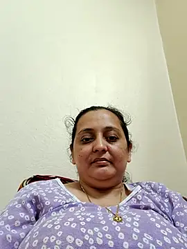 Webcam Model (Sajida450)  is live.Free join now!