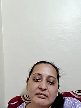 Webcam Model (Sajida450)  is live.Free join now!