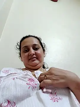 Webcam Model (Sajida450)  is live.Free join now!